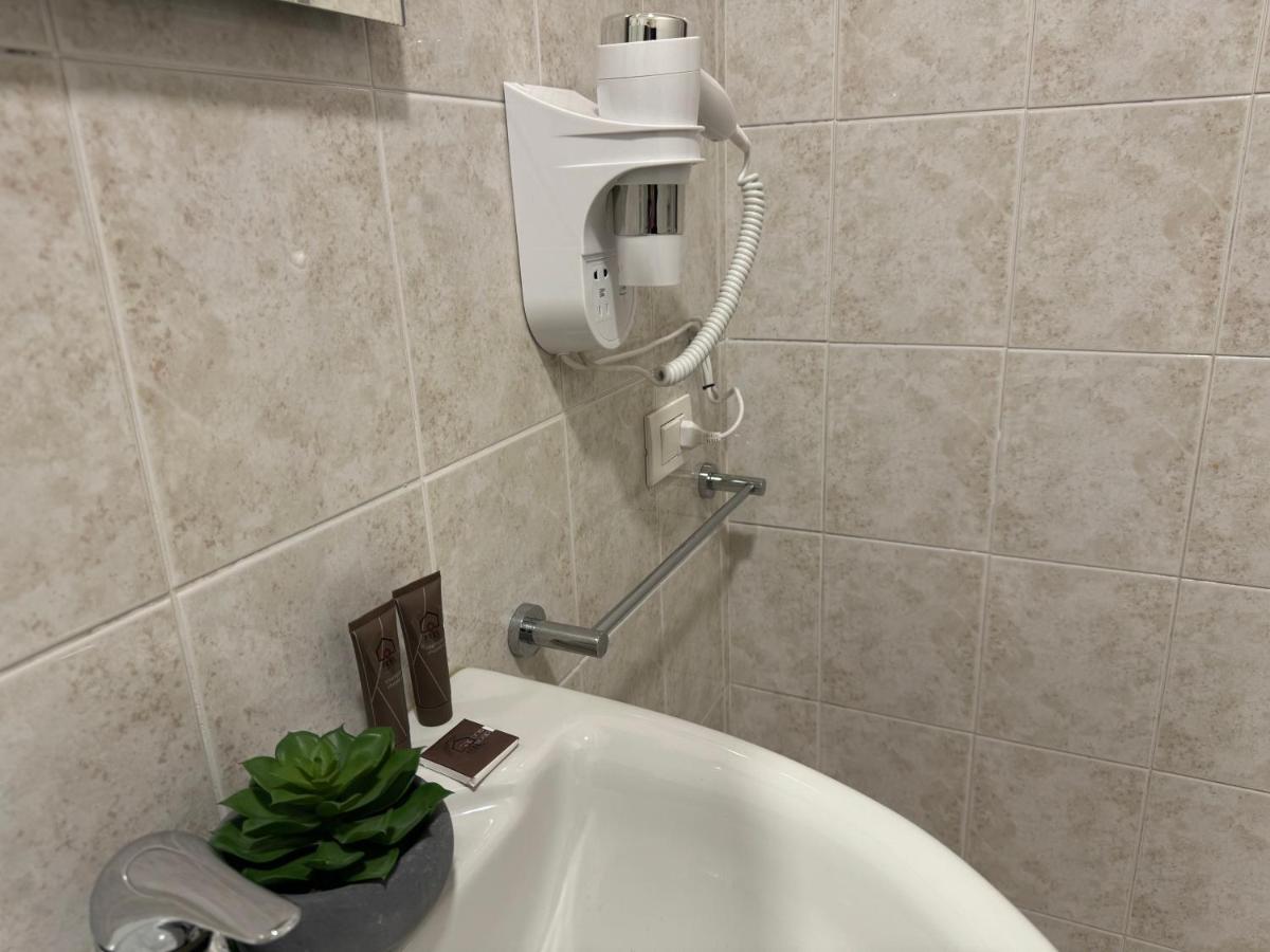 Feel - Bellavista Suites Bergamo Bagian luar foto