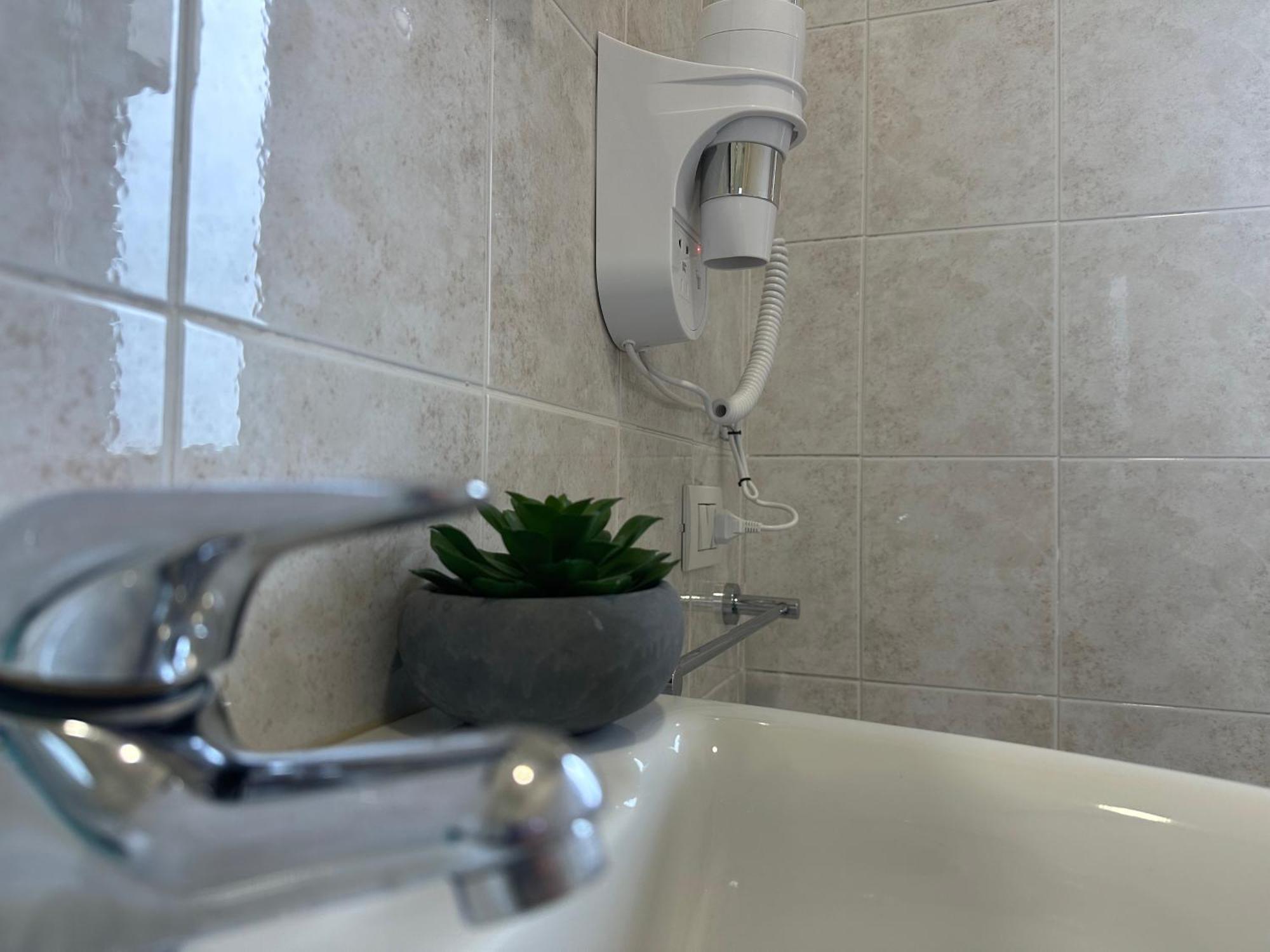 Feel - Bellavista Suites Bergamo Bagian luar foto